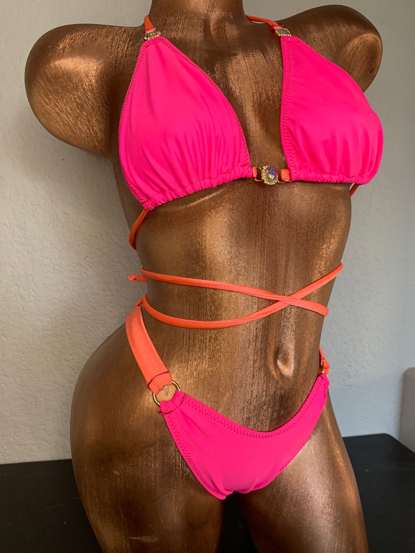 Neon Pink Classic Set